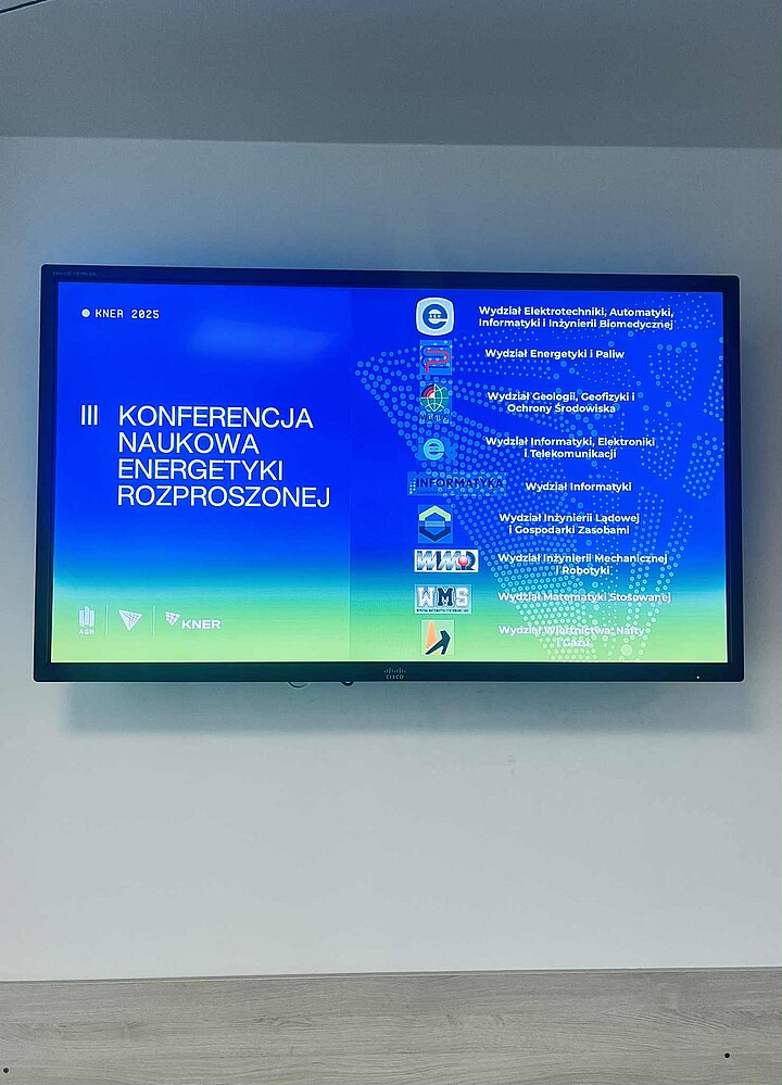 ekran z harmonogramem konferencji